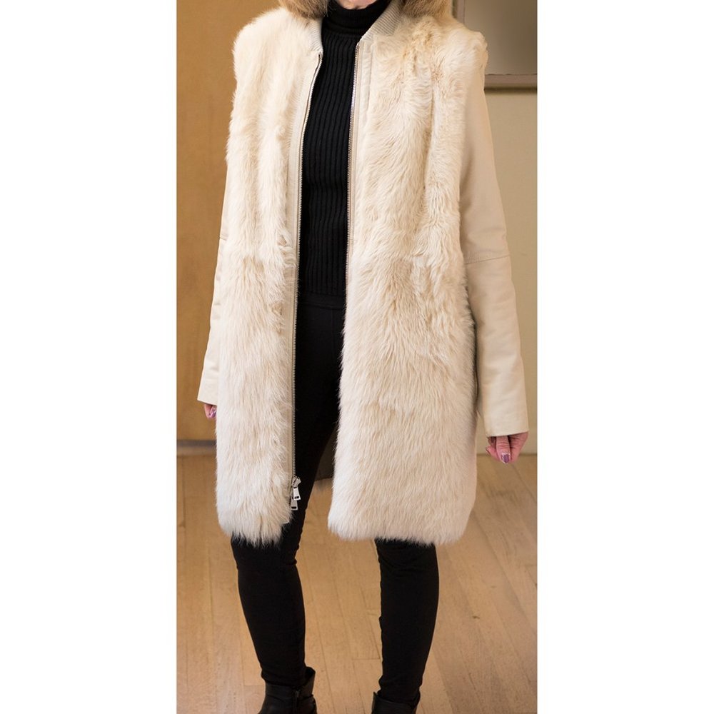 Vince Long Cream Lamb Leather and Real Fur Coat S
